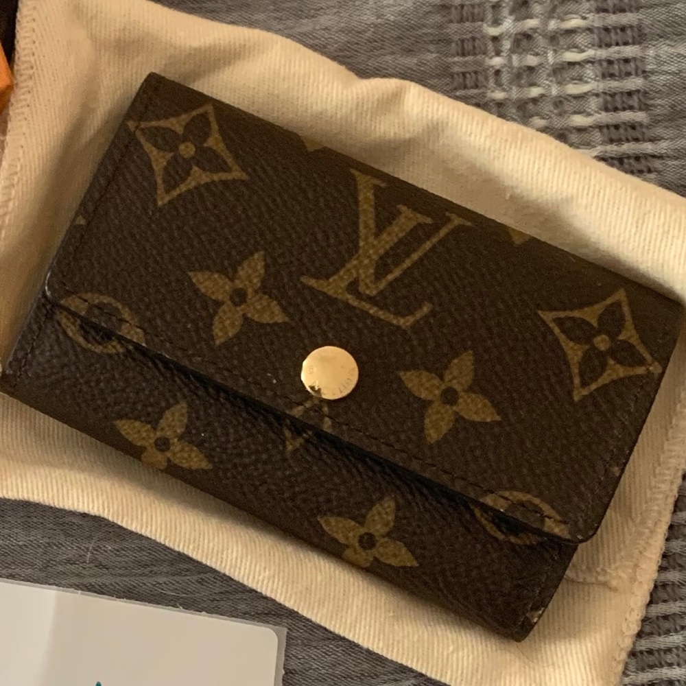 Louis Vuitton 6 Key Holder Monogram